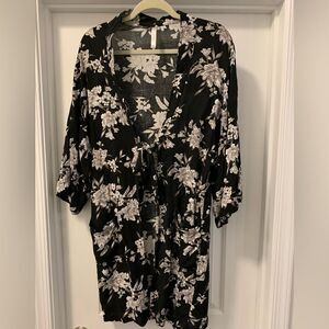Spiritual Gangster Tie-Front 100% Rayon Kimono Size OS Flowy Sleeves